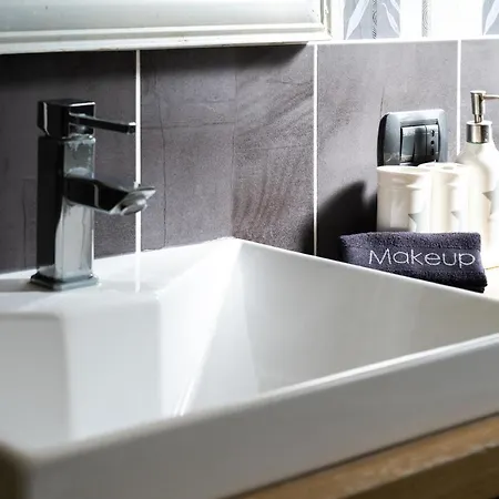 Luxury San Pietro Apartment