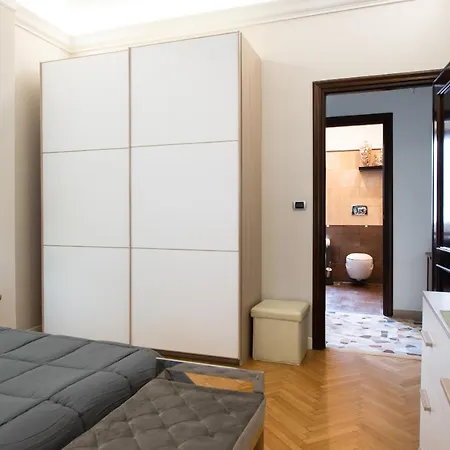 Apartment Luxury San Pietro