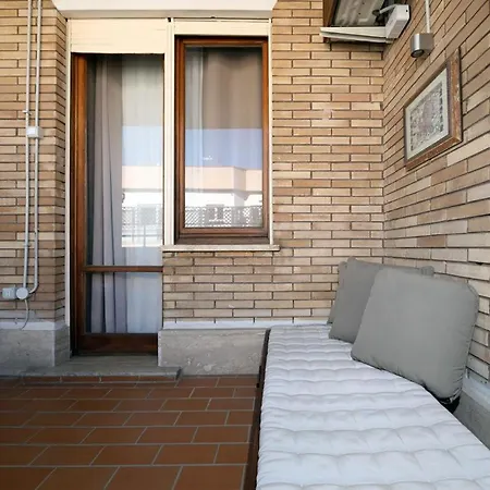 Luxury San Pietro Apartament Rzym