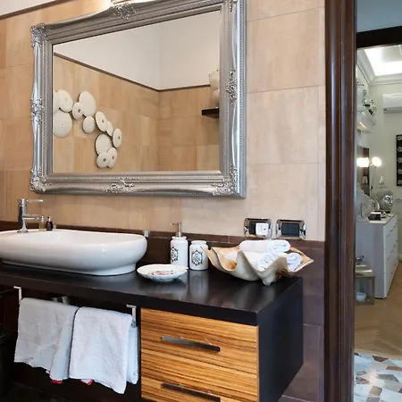 Luxury San Pietro Apartament *